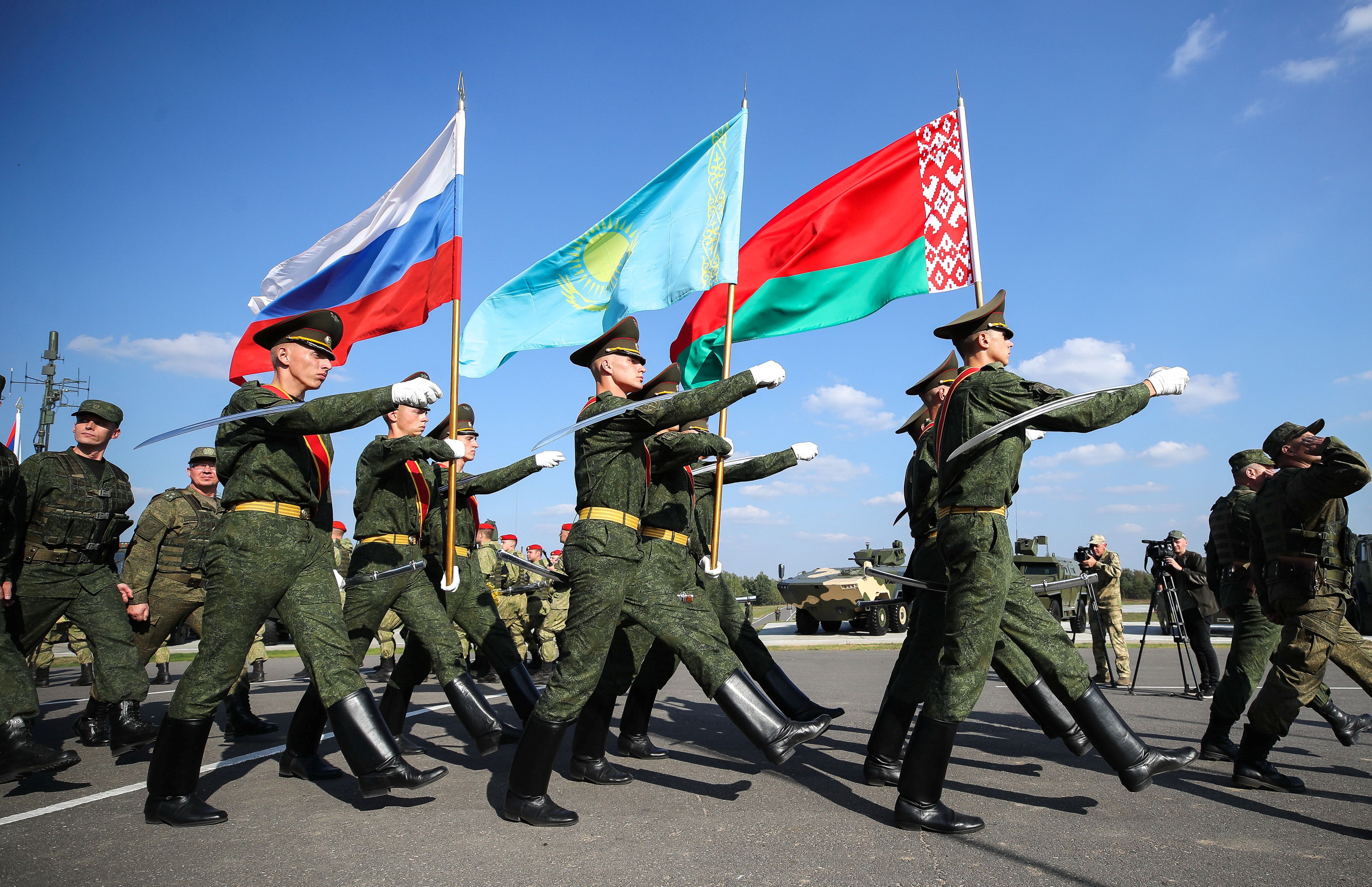 Актуальная беларусь. Армия РФ. Милитари Россия. Russian Army from Belarus. Belarus Staging orid Russia.